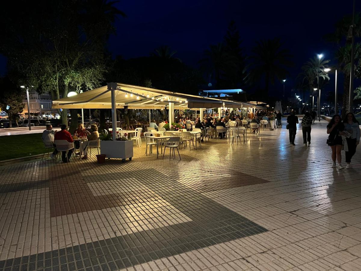 Luxury 190M2 Amplio Apartamento Moderno Con Terraza En La Azotea De 50M2 Junto A La Playa, En El Centro De Torre Del Mar, Malaga, Modern Large Apartment With 50M2 Roof Terrace By The Beach, Right In The Center Of Torre Del Mar, Malaga Eksteriør bilde