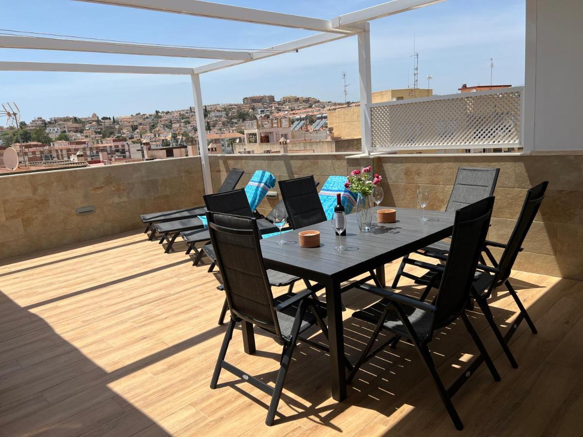 Luxury 190M2 Amplio Apartamento Moderno Con Terraza En La Azotea De 50M2 Junto A La Playa, En El Centro De Torre Del Mar, Malaga, Modern Large Apartment With 50M2 Roof Terrace By The Beach, Right In The Center Of Torre Del Mar, Malaga Eksteriør bilde